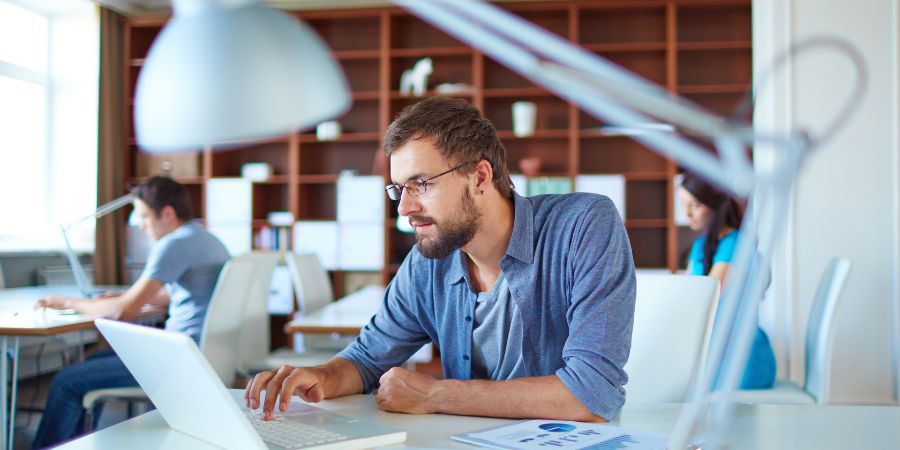Comptable qui utilise sage comptabilité